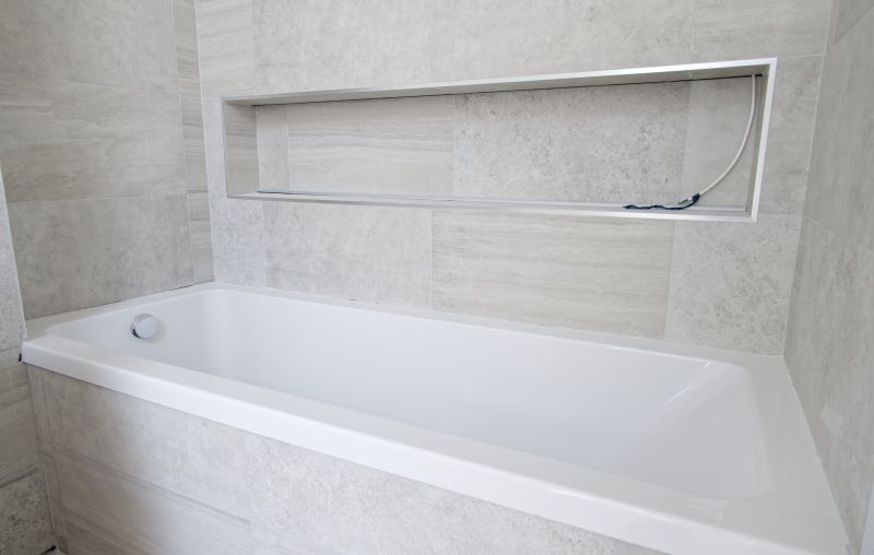 Space-Saving Alcove Tub